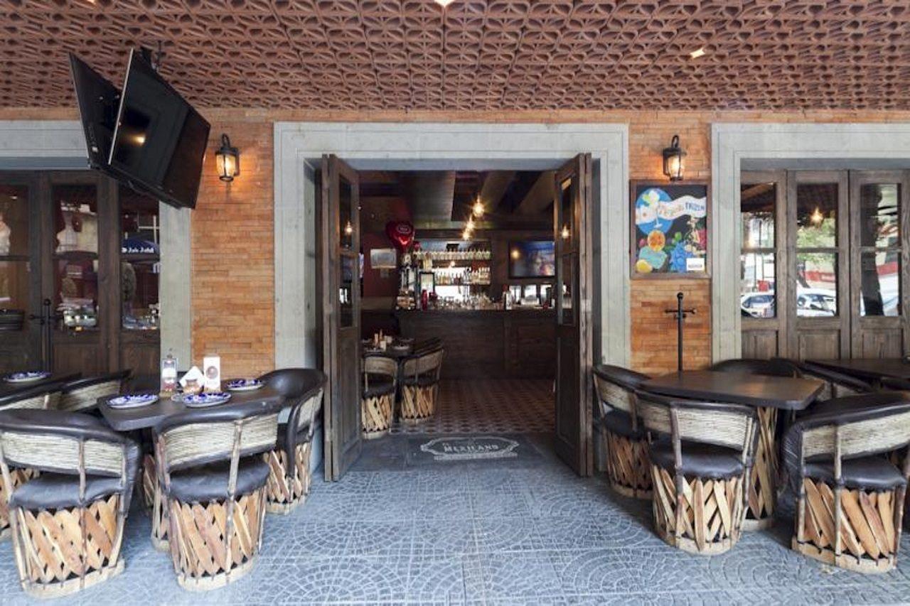 الشقق الفندقية مدينة مكسيكوفي  إكس سويتس سان مارينو المظهر الخارجي الصورة Interior of a restaurant in San Francisco