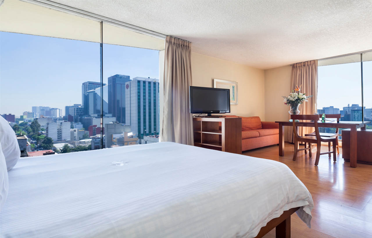 الشقق الفندقية مدينة مكسيكوفي  إكس سويتس سان مارينو المظهر الخارجي الصورة A typical guest room at the hotel